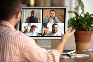 Atividades exclusivas de equipe virtual para locais de trabalho híbridos