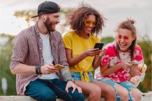 Bieten Sie ein Online-RSVP-Erlebnis mit einem ausgeklügelten Event-Registrierungssystem.