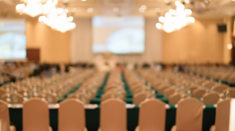 Hvad er det næste for eventbranchen i 2025? Afdække 15 begivenhedstrends, der skal kendes, som vil forme fremtiden for eventplanlægning og -ledelse!