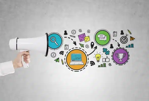 Tutustu 10 tehokkaaseen tapahtumamarkkinointityökaluun, joilla voit lisätä osallistujamääriä, automatisoida mainontaa ja tehdä tapahtumistasi erottuvia.