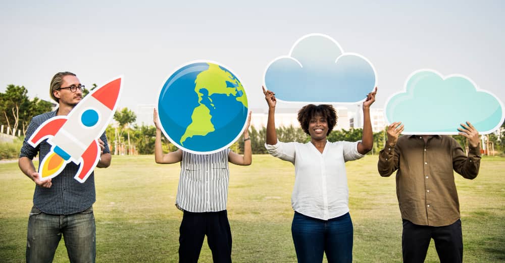 Lernen Sie, wie Sie mit bewährten Schritt-für-Schritt-Anleitungen eine Community aufbauen. Entdecken Sie, wie Sie Engagement und Beteiligung steigern und nachhaltig skalieren können.